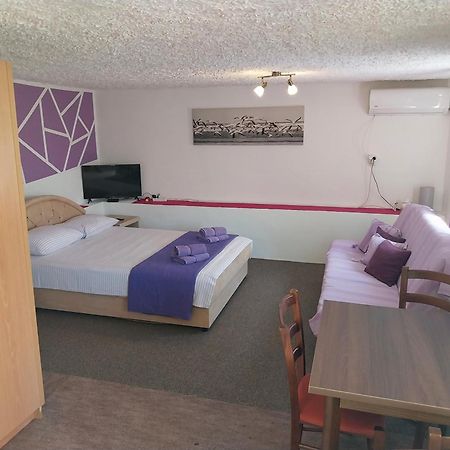 Petkovic Apartmani 2 Tivat Exterior foto